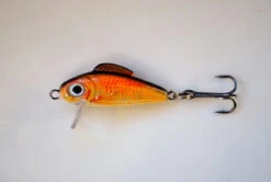 Bullet Lures Minnow 3cm 15 Bullet Lures Minnow 3cm -Sports Fishing Gold Fish1